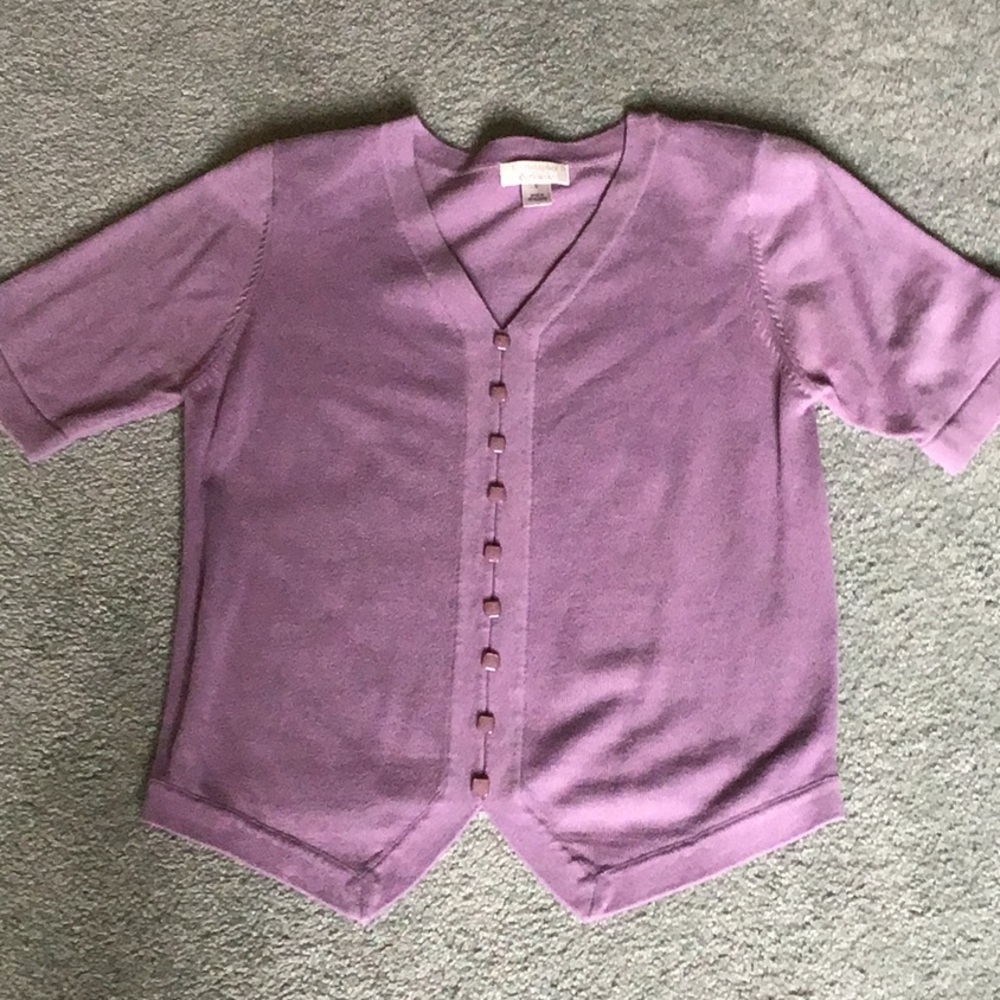 Women’s short sleeve sweater top